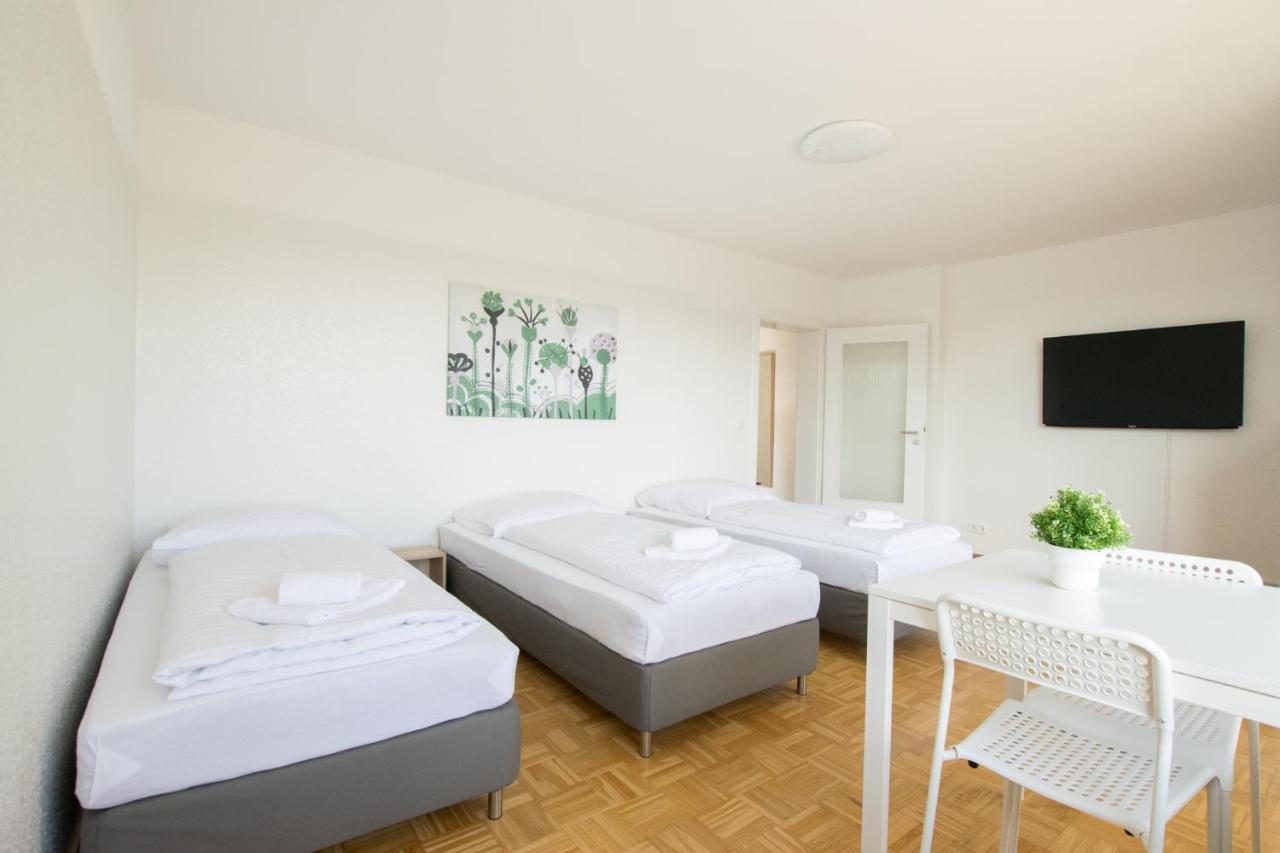Raj Living - 1 Or 3 Room Apartments With Balcony - 20 Min Messe Dus & Airport Dus Мербуш Экстерьер фото